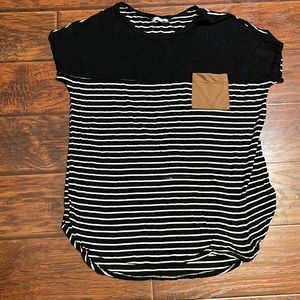 Striped top with cute pocket